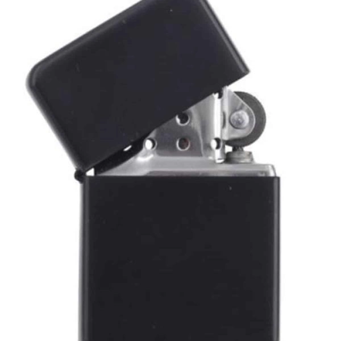 Hediyelik Zarif Model Siyah Benzinli Çakmak