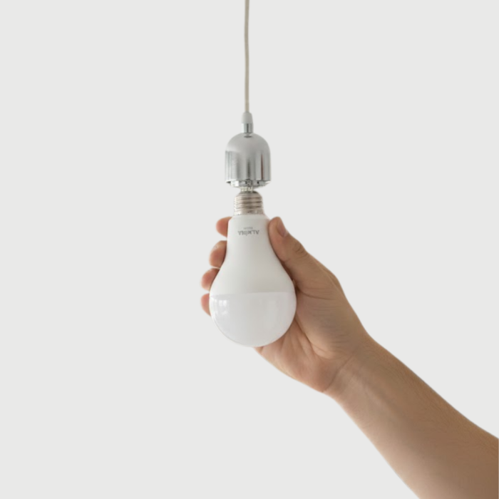 Ev ve İş Yeri İçin Şarjlı LED Ampul