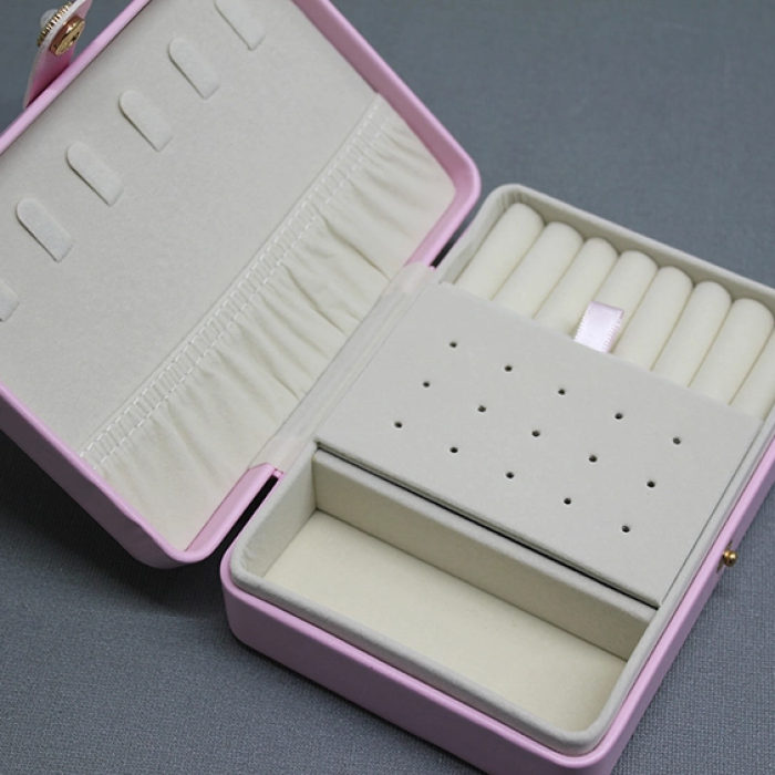 16x11 Cm Deri Kaplamalı Makyaj Ve Takı Kutusu