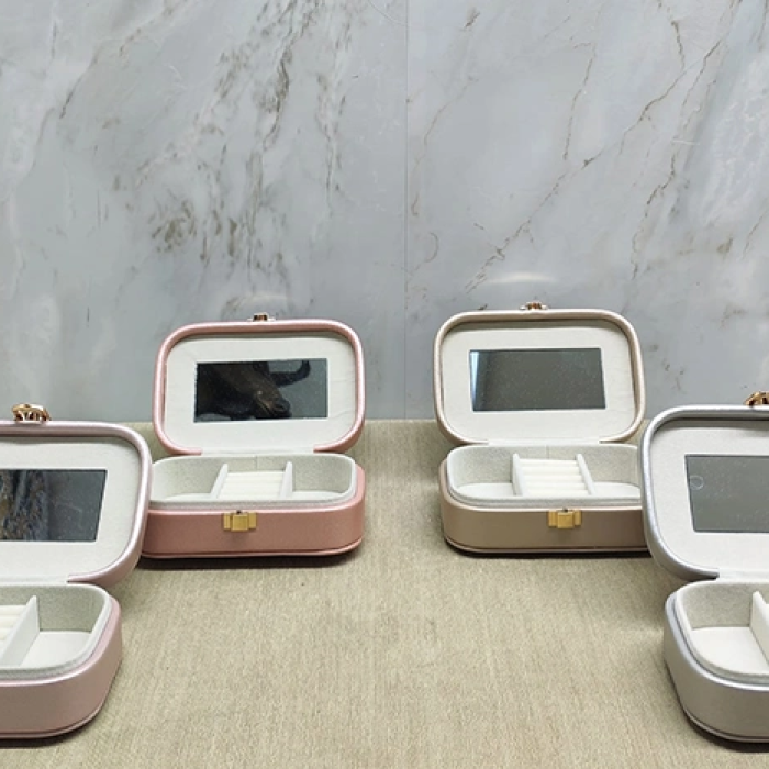 15x15 Cm Makyaj Ve Takı Kutusu