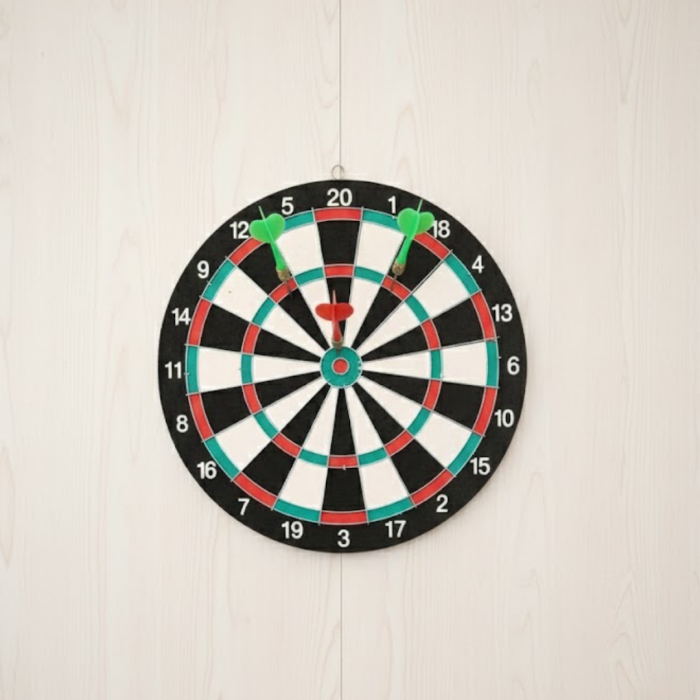 Ev ve Oyun Alanları İçin 15 İnç Dart Tahtası 4 Dart Oku Dahil