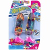 HediyeCantam HXL17 Hot Wheels Skate Retro Temalı İkili Parmak Kaykay ve Ayakkabı Paketi
