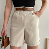 Gabardin kumaş şort