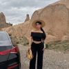 Madonna yaka bol paça pantolonlu takım