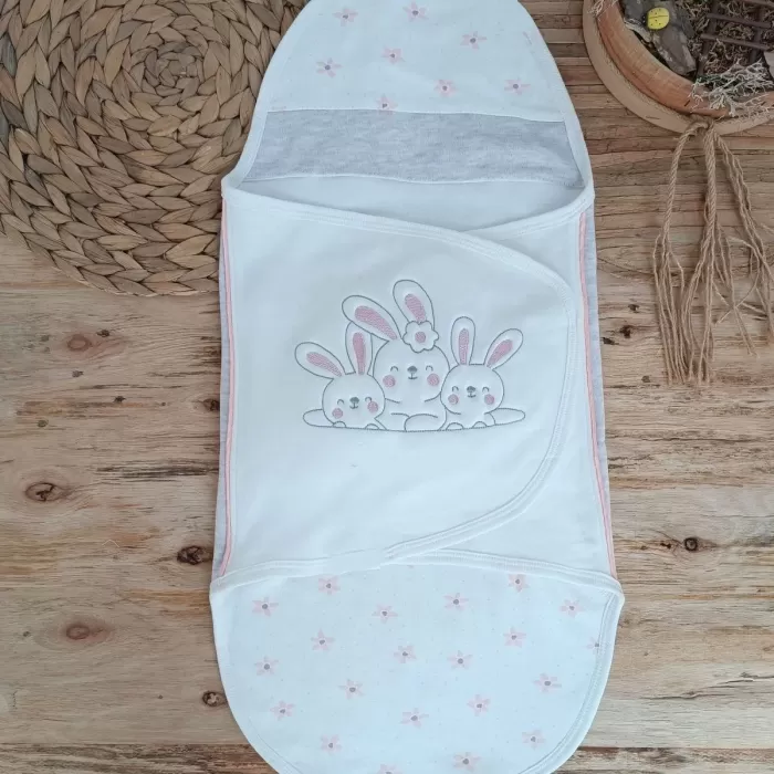 Yenidoğan Tavşan Tfalar Nakışlı Çıt Çıt Kapamalı Bebek Kundak Ekru