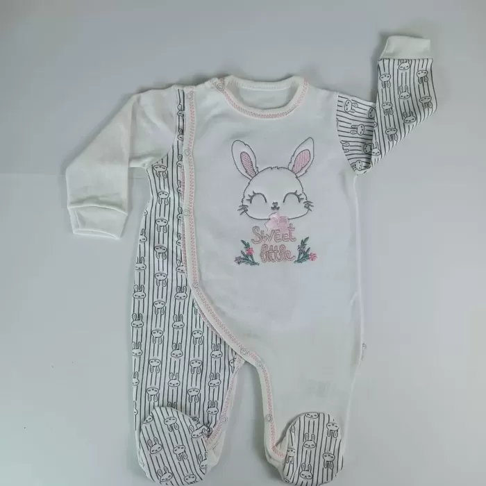 Minik Tavşan Nakışlı Boydan Çıtçıt Kapamalı Kız Erkek Bebek Tulumu Ekru
