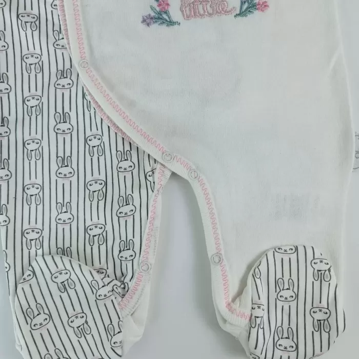 Minik Tavşan Nakışlı Boydan Çıtçıt Kapamalı Kız Erkek Bebek Tulumu Ekru