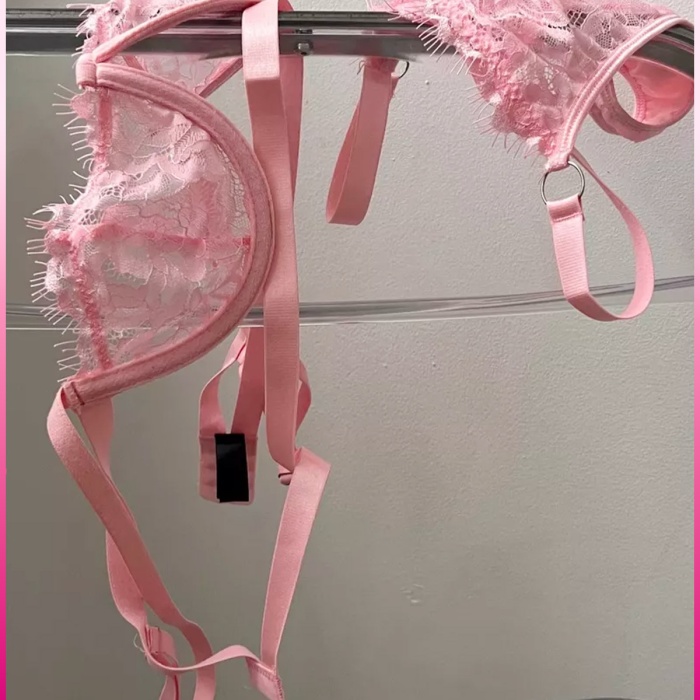Kadın Pembe Dantelli Balenli  Sütyen Külot Takım