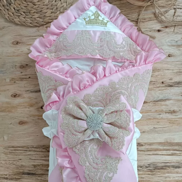 Yenidoğan Grand Lüks Kelebek Ağır Güpür İşlemeli Şapkalı Bebek Battaniyesi Kundak
