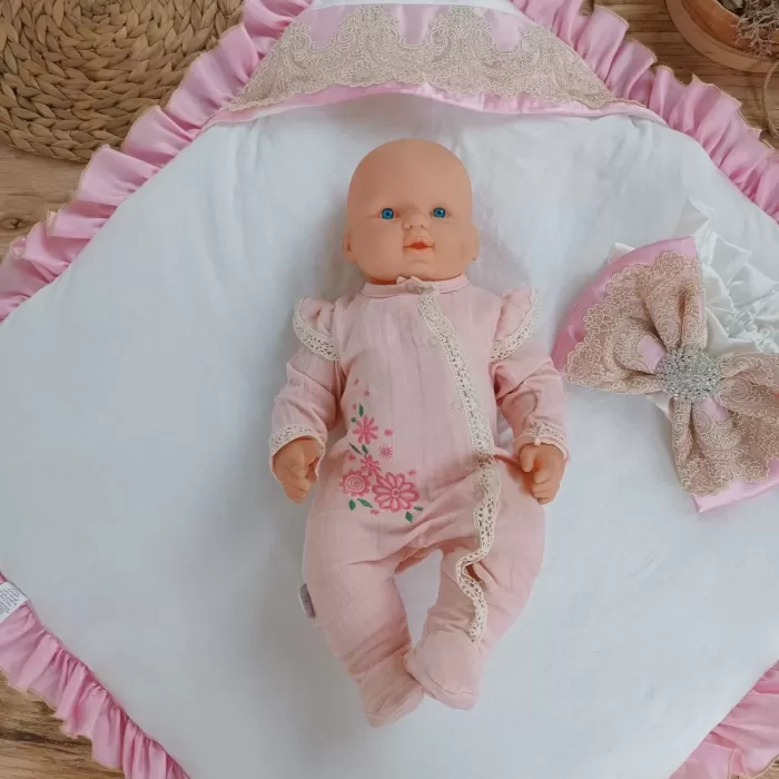 Yenidoğan Grand Lüks Kelebek Ağır Güpür İşlemeli Şapkalı Bebek Battaniyesi Kundak