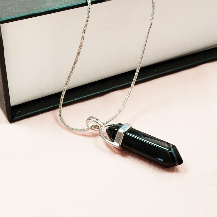 Obsidyen Doğal Taşı Zincirli El Yapımı Tasarımlı Kolye Uç: 3,5 cm Zincir: 20 cm Kutulu