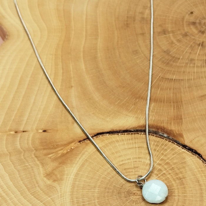 Kalsedon Doğal Taşı Zincirli El Yapımı Kolye Uç: 1,5 cm Zincir: 20 cm Kutulu