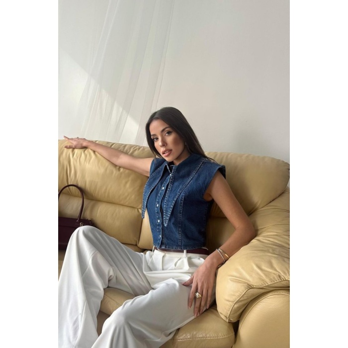 Mavi Yaka Detaylı Denim Crop