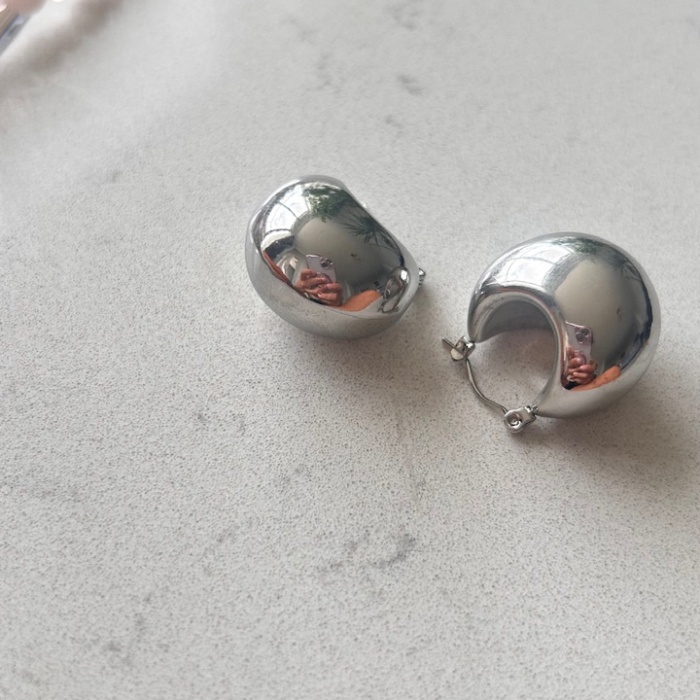 Çelik bomb küpe silver renk