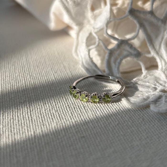 925 ayar gümüş peridot(zebercet)yüzük