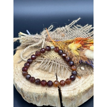 Garnet (Lal Taşı) – Doğal Enerji, Tutkulu Bir Uyanış!