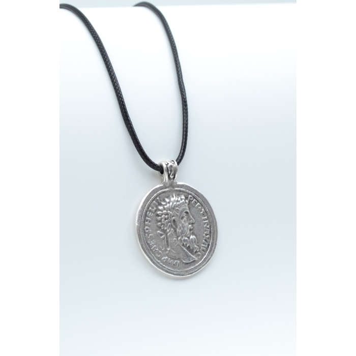 Roma Parası Sikke Gümüş Kaplama Deri İp Kolye