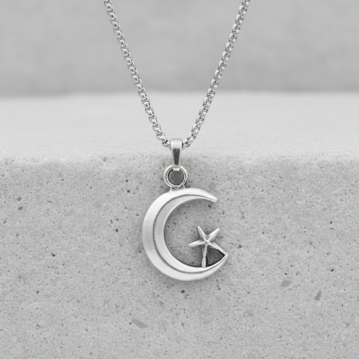 Ay Yıldız Gümüş Kaplama Örme Zincir Kolye
