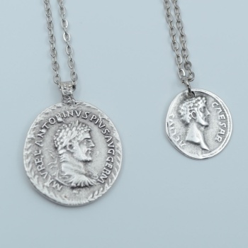 2’li Antik Roma Sikkesi Madalyon Ve Sezar Sikke Gümüş Kaplama Kolye Seti