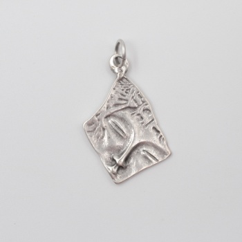 Yuyuyan Güzel Kolye Ucu - Antik Gümüş Kaplama - Kadın Erkek