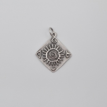 Güneş ve Göz Sembollü Kolye Ucu - Antik Gümüş Kaplama - Kadın Erkek