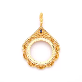 Tam Altın Çerçeveli Kolye​ Ucu Altın Kaplama İşlemeli TGR-599