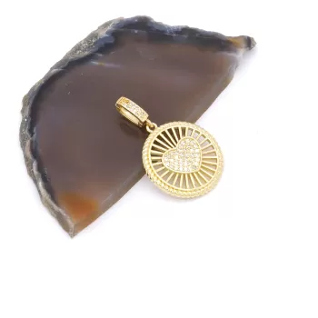 Ajda Charm Çelik Altın Kaplama Kadın Yuvarlak Kalpli Model-CHR-112