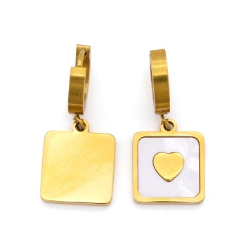 Çelik Sallantılı Küpe Altın Kaplama Kalp Detaylı Model UNK-812