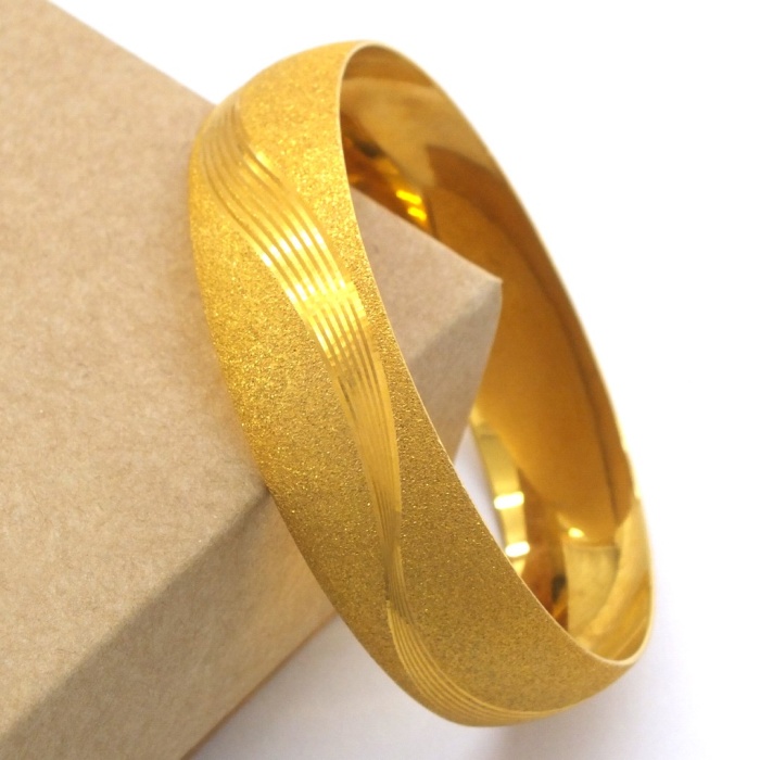 Altın Kaplama Dalgalı Simli 1.5 cm Bilezik BLZ-3054