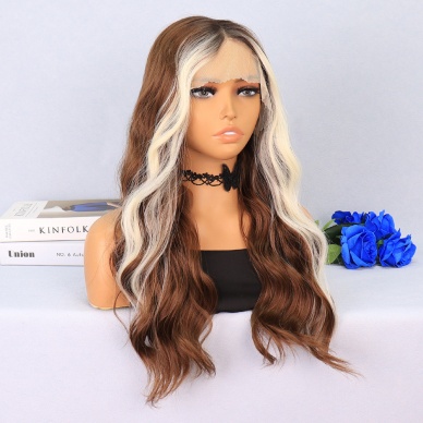 Açık Kahverengi / Platin Perçemli Su Dalgalı Tül Peruk