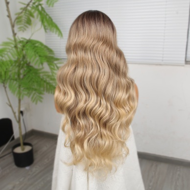 Kumral Balköpüğü Ombre ve Röfleli Tül Peruk