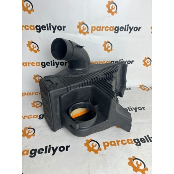 Hava Filtre Kabı (Kutusu) Clio III Modus 1.5 Dci Mais Akışmetre Takılan Model 8200725183