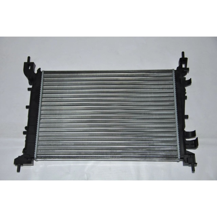 Linea 1.4 8V Su Radyatörü Opar 51784706