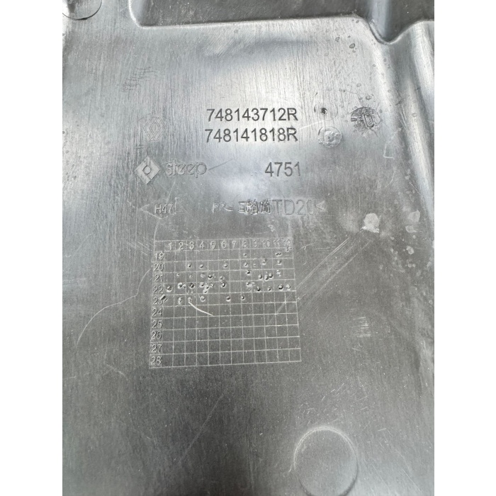 Sağ Alt Motor (Yakıt Deposu) Muafazası Captıur II Taliant Sandero III Mais 748143712R