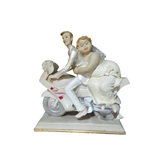 Polyester Gelin Damat Biblo Obje Yarış Motorunda 19cm