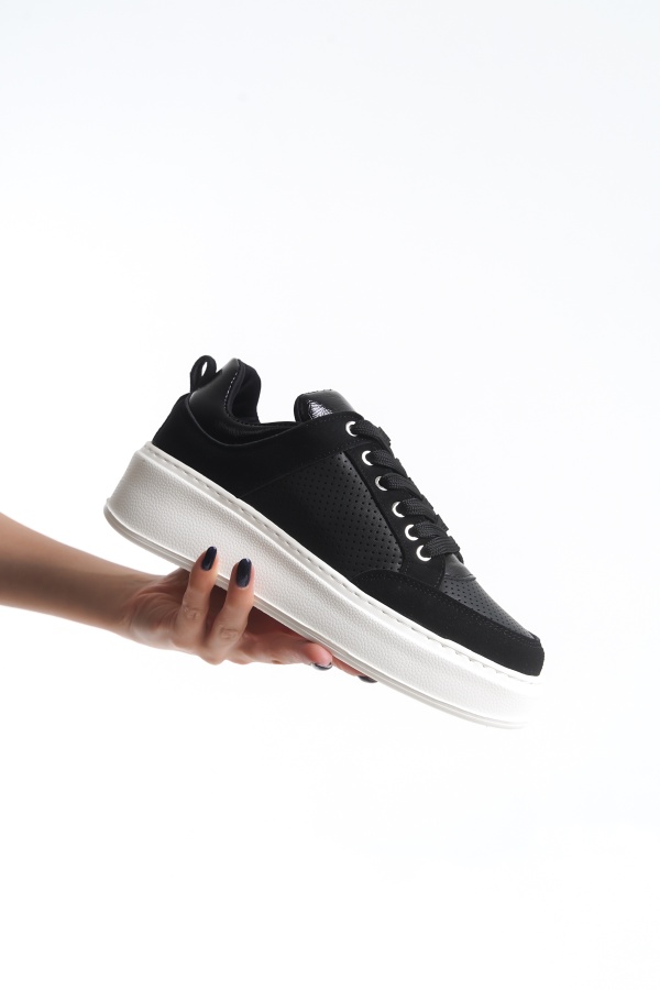 Glenda siyah arka ve dil rugan bağcıklı sneaker kadın ayakkabı