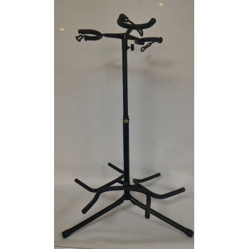 Cremonia STG103 3lü Çoklu Gitar Standı (Aksesuar) | Üç Adet Gitar İçin Güvenli Yerleştirme Alanı, Çizilmeyi Önleyen Kauçuk Destekler ve Sahne/Stüdyo Kullanımına Uygun Yapı