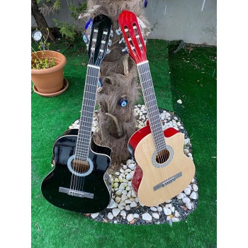 Sanchez XFP39EQ-N Elektro Klasik Gitar - Naturel (Sahne - Kesik Kasa) | Dahili Ekolayzer ve Tuner, Doğal Ladin Görünümü, Sıcak ve Dengeli Ses Karakteri | Ölçü: 4/4 Tam Boy (650 mm Skala / 100 cm Toplam Uzunluk)
