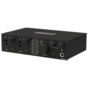 Topping Professional 05 0003 E2x2 OTG Ses Kartı - Siyah (Profesyonel - USB Ses Arabirimi) | Mobil OTG Desteği, Sağlam Metal Şasi, Ultra Düşük Gürültülü Preamp Katı | Ölçüler: 188 x 132 x 45 mm