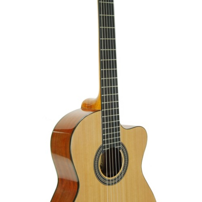 Segovia SGC70C Klasik Gitar (Cutaway Maun) | Maun Arka ve Yanlar, Derin ve Sıcak Ton, Solo Performans İçin Uygun