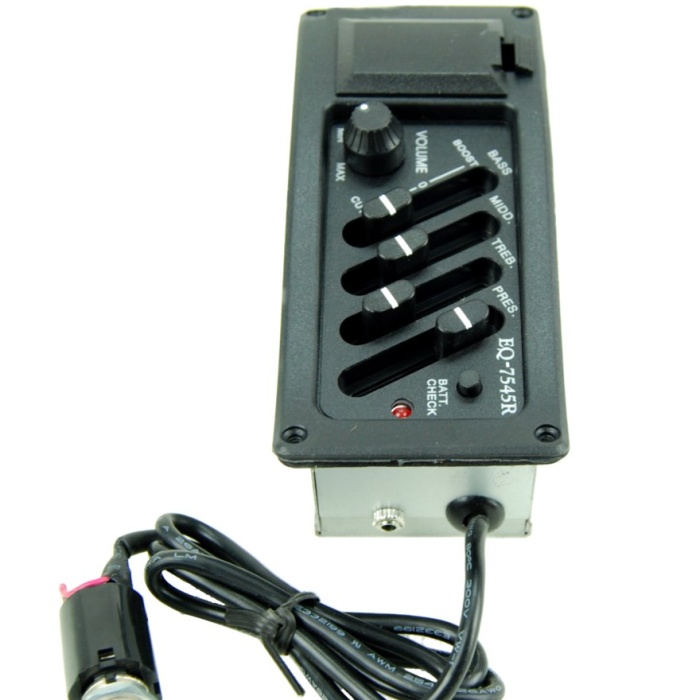 Xenon EQ7545R 4 Band Ekolayzırlı Eşikaltı | Presence Kontrolü, Pil Göstergesi, Profesyonel Sahne Performansı