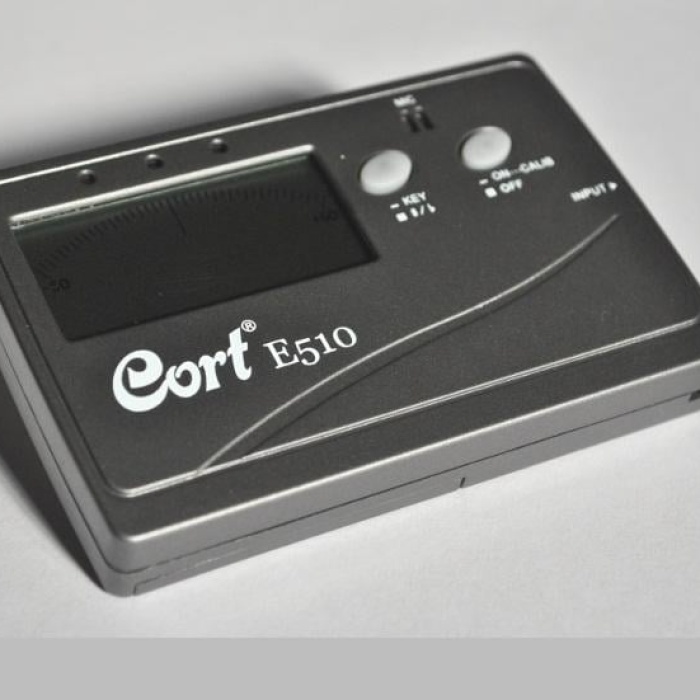 Cort E510 Akort Aleti | Dijital Kromatik Tuner