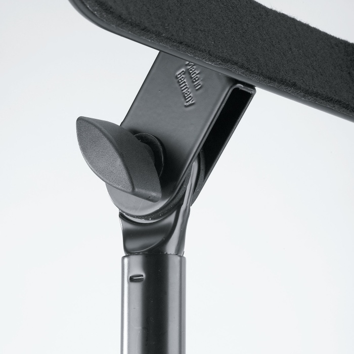 Konig & Meyer 15045-011-55 Kontrafagot Sehpası | Özel Koruyucu Kaplama Yüksekliği Ayarlanabilir Destek Kolları ve Katlanabilir Ergonomik Tasarım