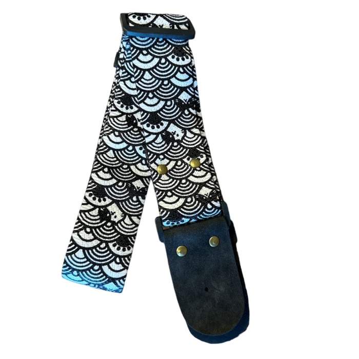 Lilya A-050CAT Gitar Askısı - Kedi Desenli (Tasarım Seri - Pamuklu Dokuma) | Sevimli Kedi Figürlü Özel Baskı, Yüksek Mukavemetli Dokuma, Konforlu Omuz Desteği ve Deri Uçlar | Uyum: Akustik, Elektro ve Bas Gitarlar