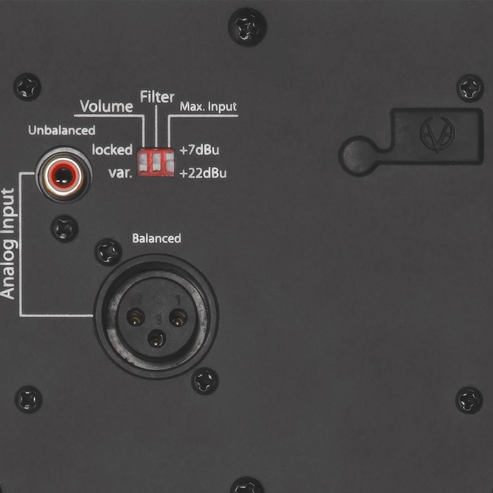 Eve Audio 05 0008 Sc3070 Aktif Stüdyo Monitörü (profesyonel - Referans Monitörü) | 3-yollu Tasarım, Amt Rs3.1 Tweeter, Dsp Kontrollü Filtreleme | Ölçüler: 340 X 250 X 310 Mm