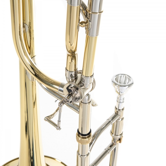 Roy Benson TT-242F Tenor Trombon (Bb/F) | Quart Valf Eklentili
