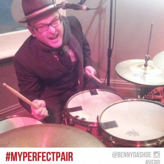 Vic Firth 8D American Classic 8D Baget | 7A ile 5A Arası - Caz/Rock - Ahşap Uç