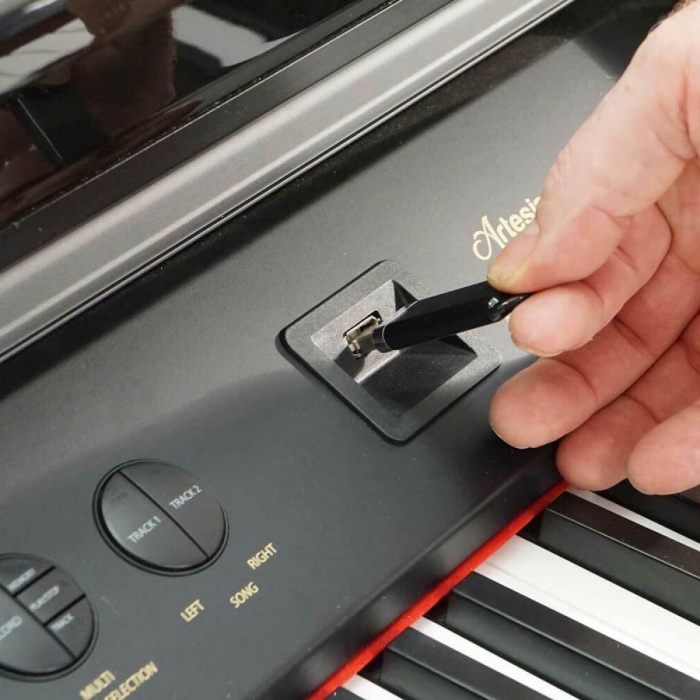 Artesia AG-30 Mikro Kuyruklu Siyah Dijital Piyano | Parlak Siyah Kaplama Grand Piyano Estetiği