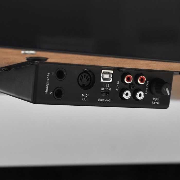 Artesia DP-150E-BP Dijital Piyano - Lake Siyah (Üst Segment - Konsol Piyano) | Parlak Lake Siyah (Black Polished) Finish, Gerçekçi Çekiç Aksiyonu, Yüksek Güçlü Hoparlör Sistemi | Ölçüler: 1370 x 430 x 840 mm