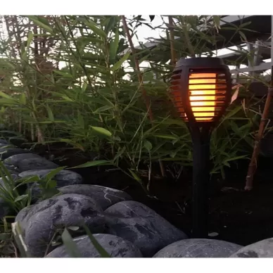 Solar Alev Efektli Bahçe Lambası